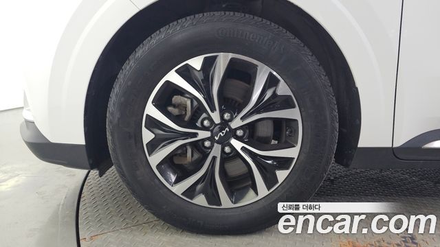 Kia Canival 2022 — photo 5