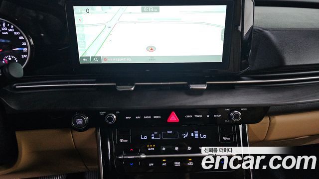 Kia Canival 2022 — photo 15