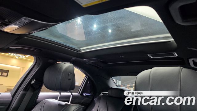 Mercedes-Benz S-Class 2015 — photo 18