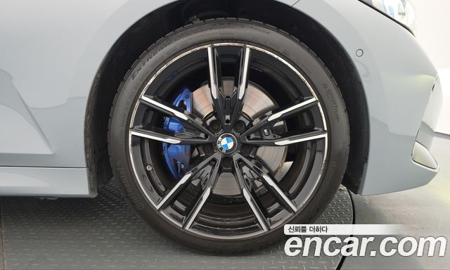 BMW 3-Series 2023 — photo 7