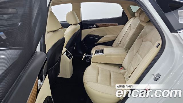 Kia K7 2016 — photo 17