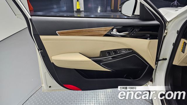 Kia K7 2016 — photo 14