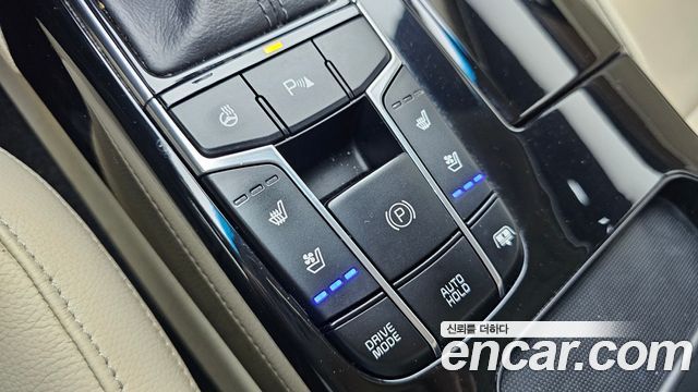 Kia K7 2016 — photo 32