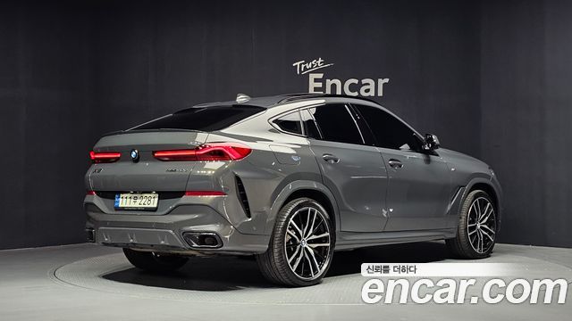 BMW X6 2022 — photo 2