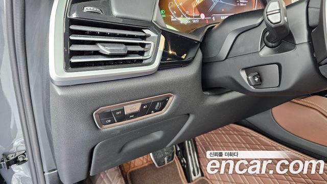 BMW X6 2022 — photo 27