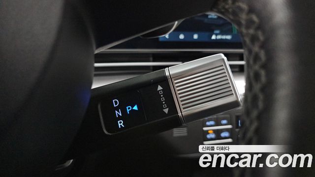 Hyundai Kona 2023 — photo 12