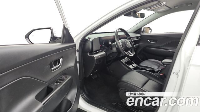 Hyundai Kona 2023 — photo 13