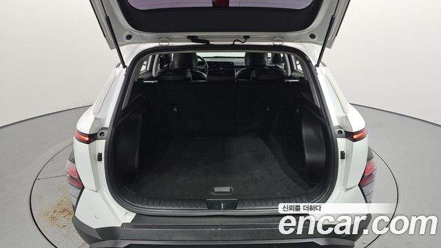 Hyundai Kona 2023 — photo 26