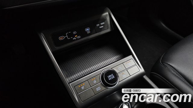 Hyundai Kona 2023 — photo 30