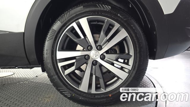Peugeot 5008 2022 — photo 7