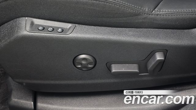 Peugeot 5008 2022 — photo 33