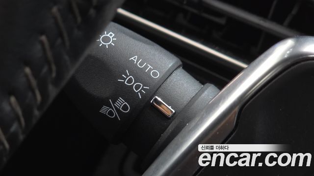 Peugeot 5008 2022 — photo 37