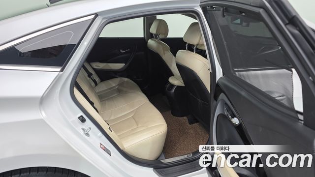 Hyundai Grandeur 2016 — photo 12