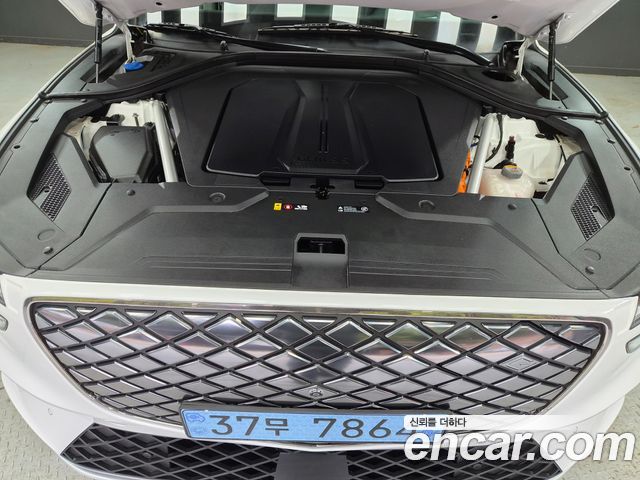 Genesis GV70 2022 — photo 7