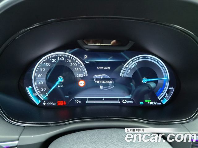 Genesis GV70 2022 — photo 16