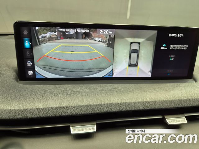 Genesis GV70 2022 — photo 18