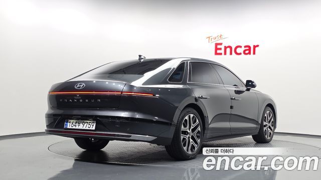 Hyundai Grandeur 2023 — photo 2