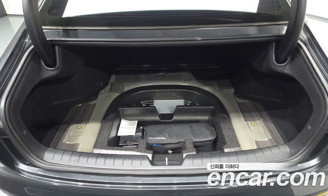 Hyundai Grandeur 2023 — photo 26