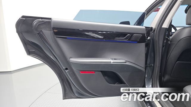 Hyundai Grandeur 2023 — photo 15