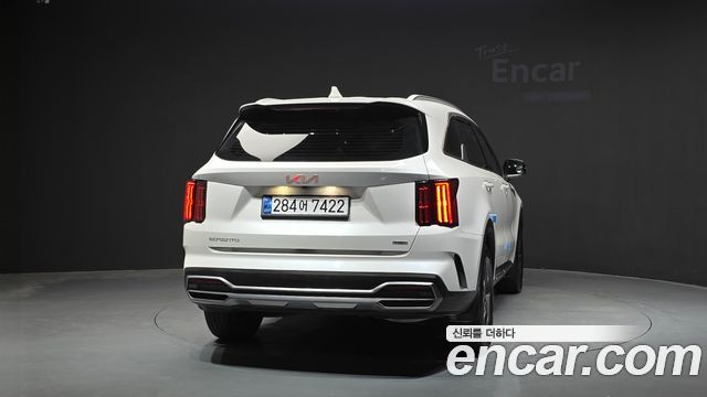Kia Sorento 2023 — photo 4