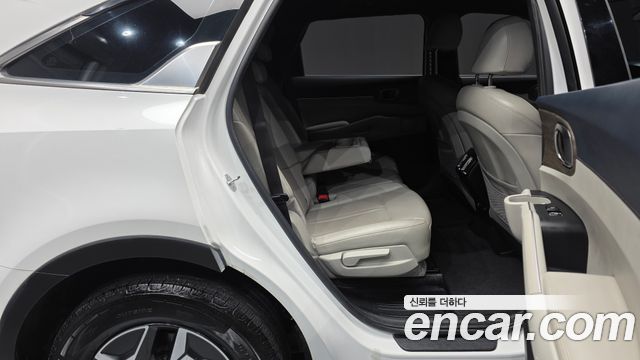 Kia Sorento 2023 — photo 12