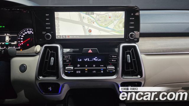 Kia Sorento 2023 — photo 15