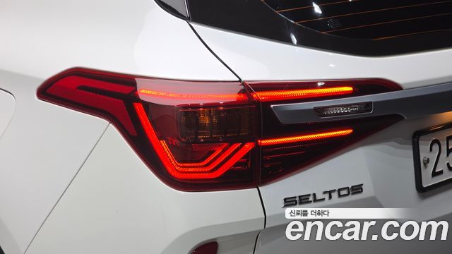 Kia Seltos 2020 — photo 9