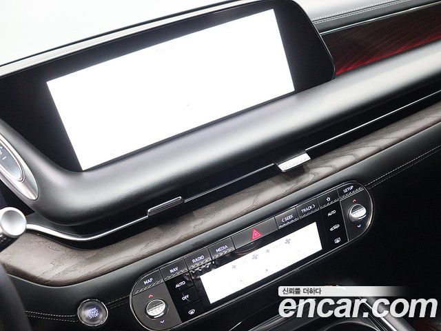Genesis G90 2023 — photo 12