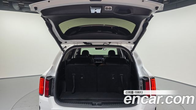 Kia Sorento 2021 — photo 28