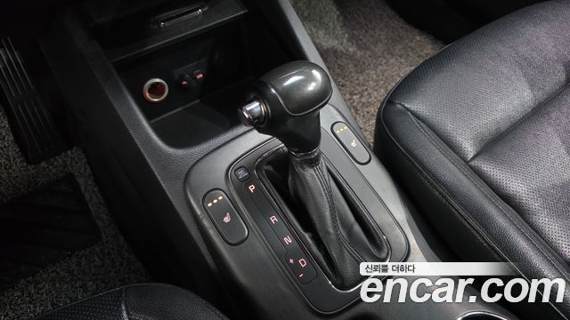 Kia K3 2014 — photo 9