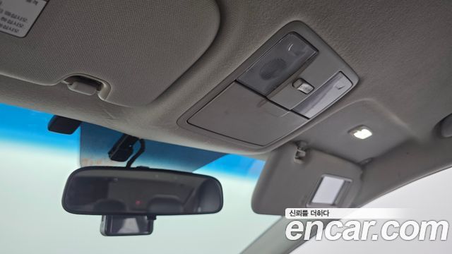 Kia K3 2014 — photo 19