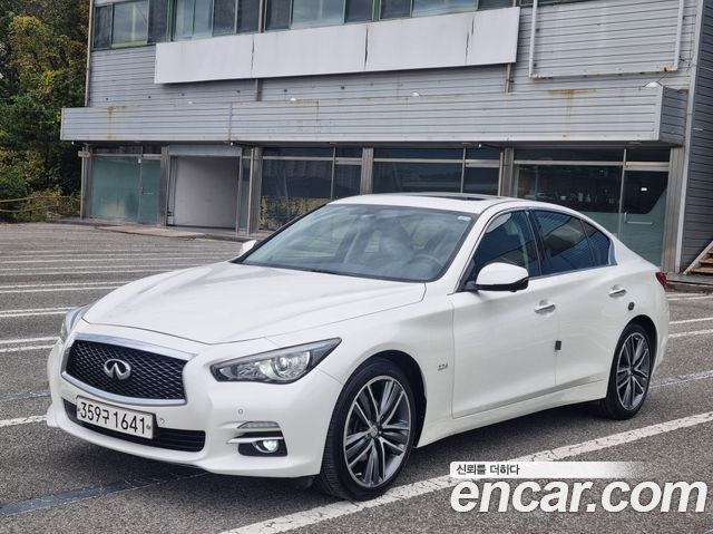 Infiniti Q50 2016 — photo 2