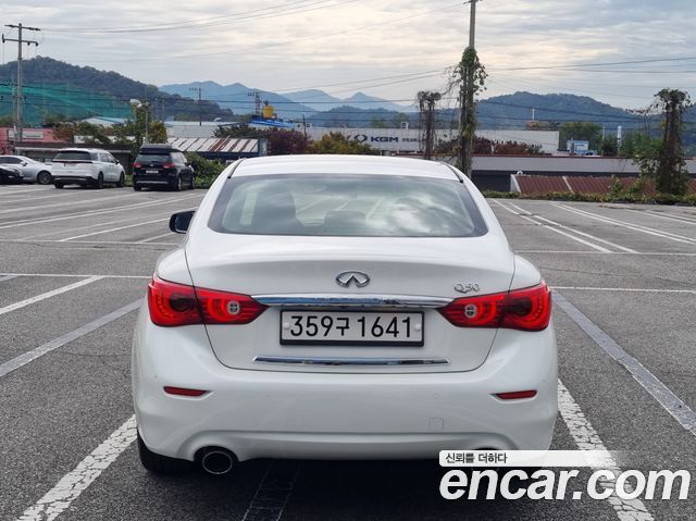 Infiniti Q50 2016 — photo 5