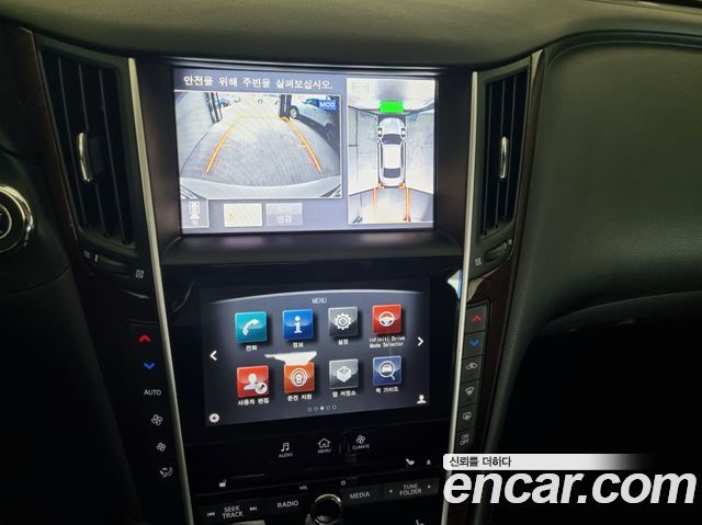Infiniti Q50 2016 — photo 14