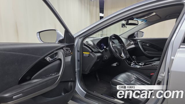 Hyundai Grandeur 2015 — photo 10