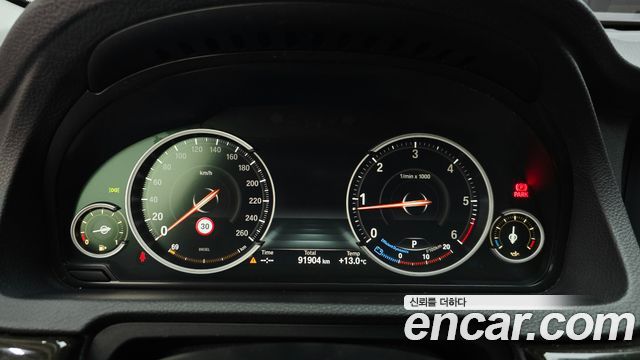 BMW Gran Turismo 2014 — photo 11