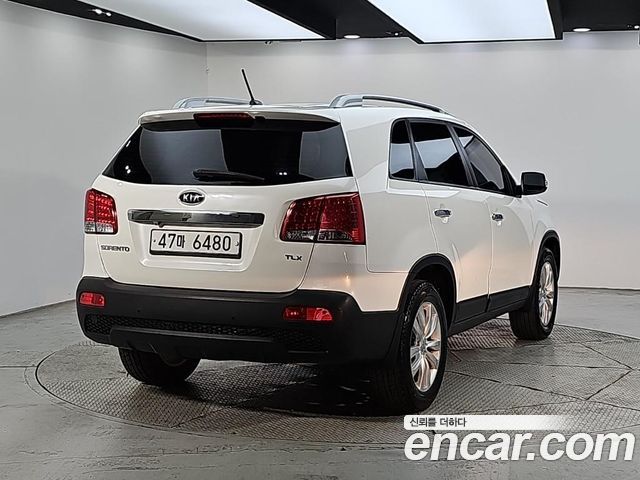 Kia Sorento 2011 — photo 4