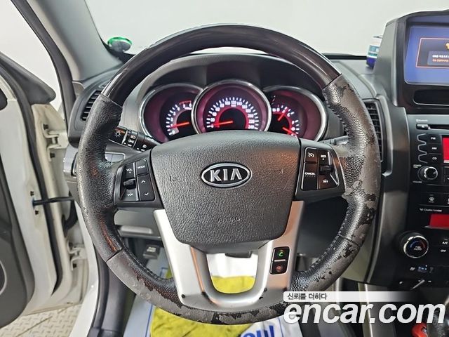 Kia Sorento 2011 — photo 9