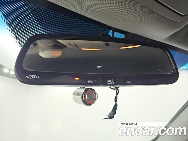 Kia Sorento 2011 — photo 18