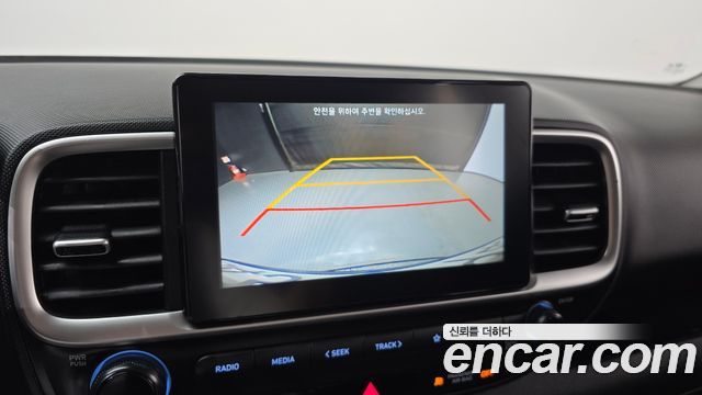 Hyundai Venue 2020 — photo 20