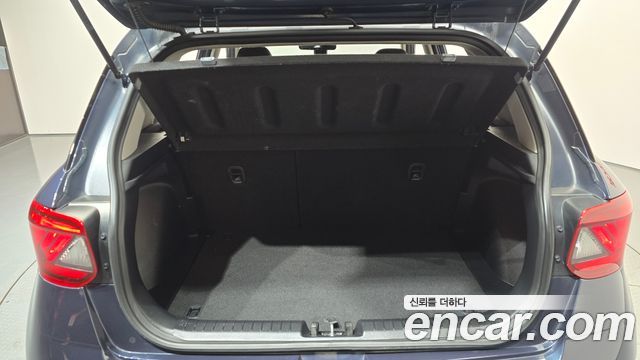 Hyundai Venue 2020 — photo 26