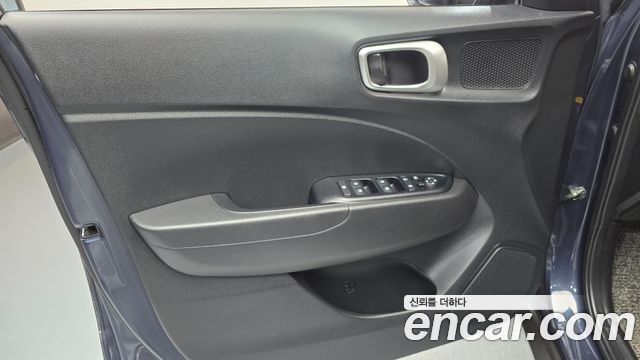 Hyundai Venue 2020 — photo 14