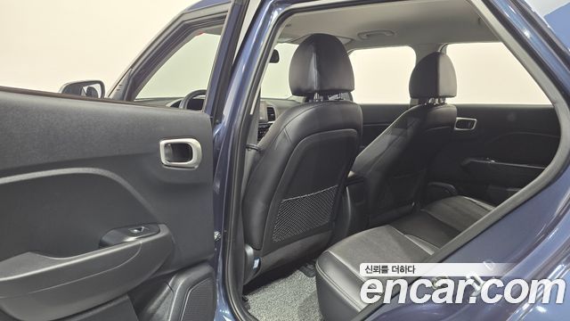 Hyundai Venue 2020 — photo 27
