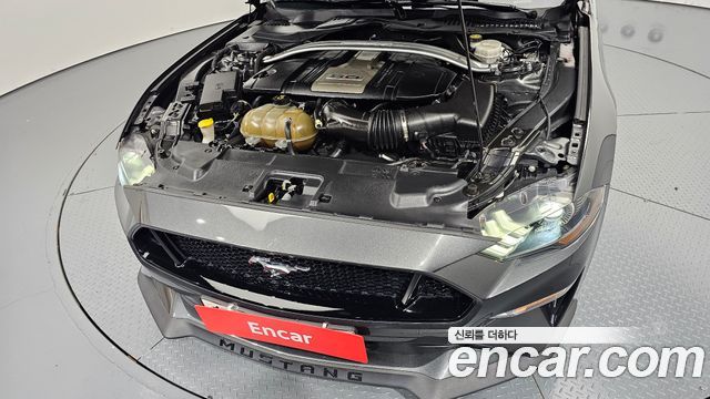 Ford Mustang 2019 — photo 6