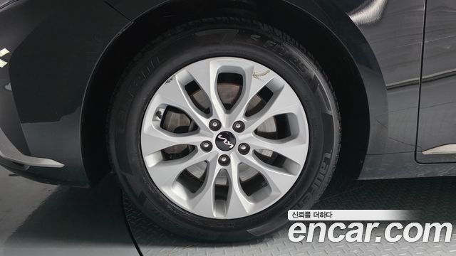 Kia K8 2023 — photo 5
