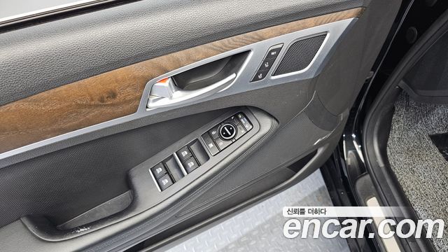Hyundai Genesis 2015 — photo 13