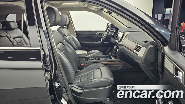 KG Mobility Rexton 2018 — photo 17