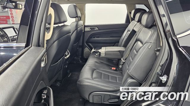 KG Mobility Rexton 2018 — photo 18