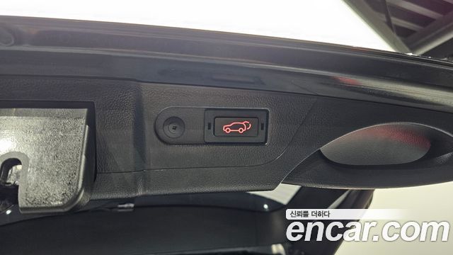 KG Mobility Rexton 2018 — photo 26