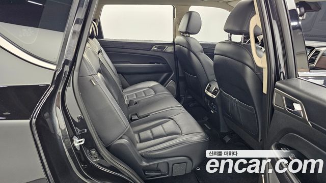 KG Mobility Rexton 2018 — photo 16